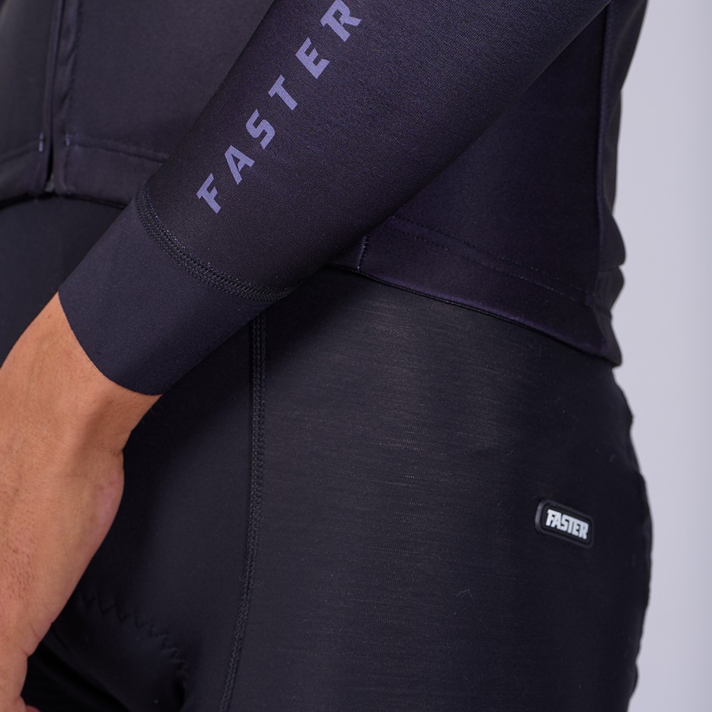 Maillot m. larga Warm Black z4